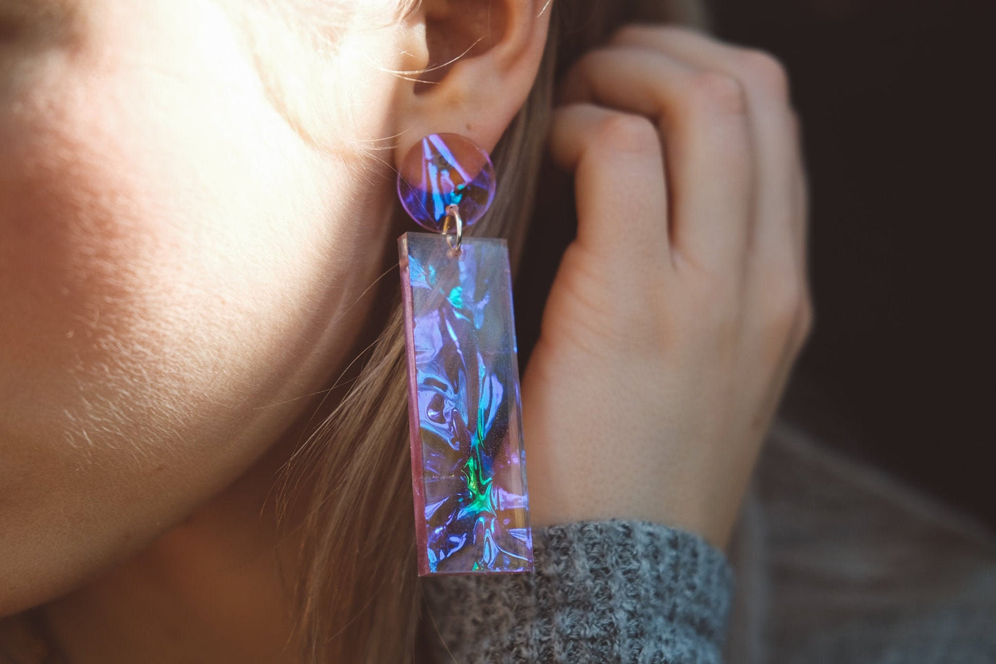 Amber Lilac Iridescent Bar Dangle Earrings