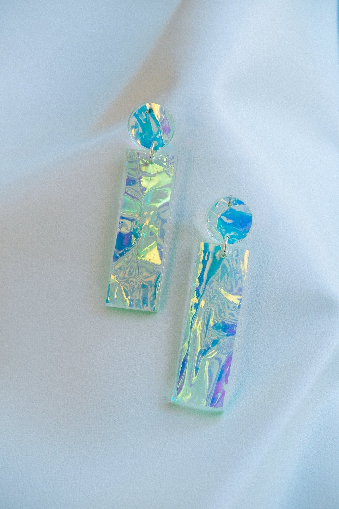 Aqua Bar Dangle Iridescent Earrings